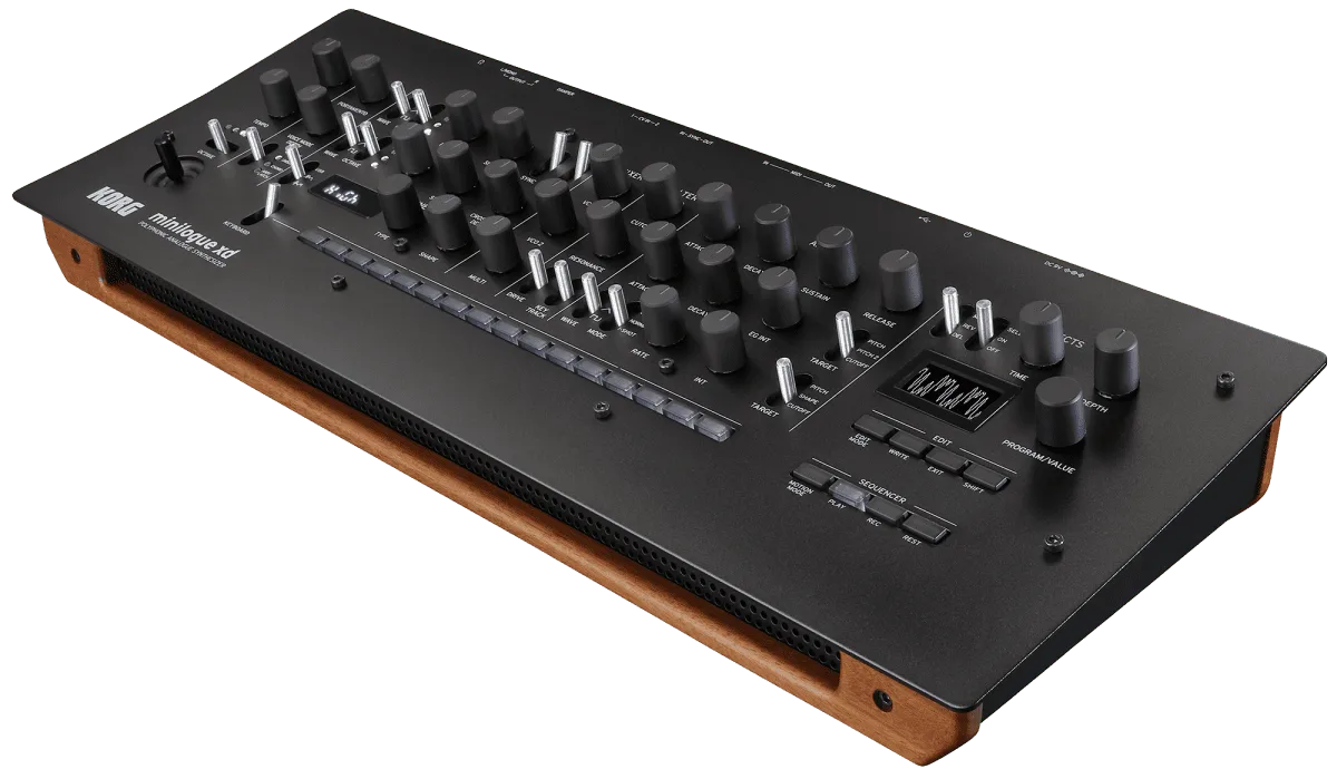 Korg-Minilogue-XD-Module-Front