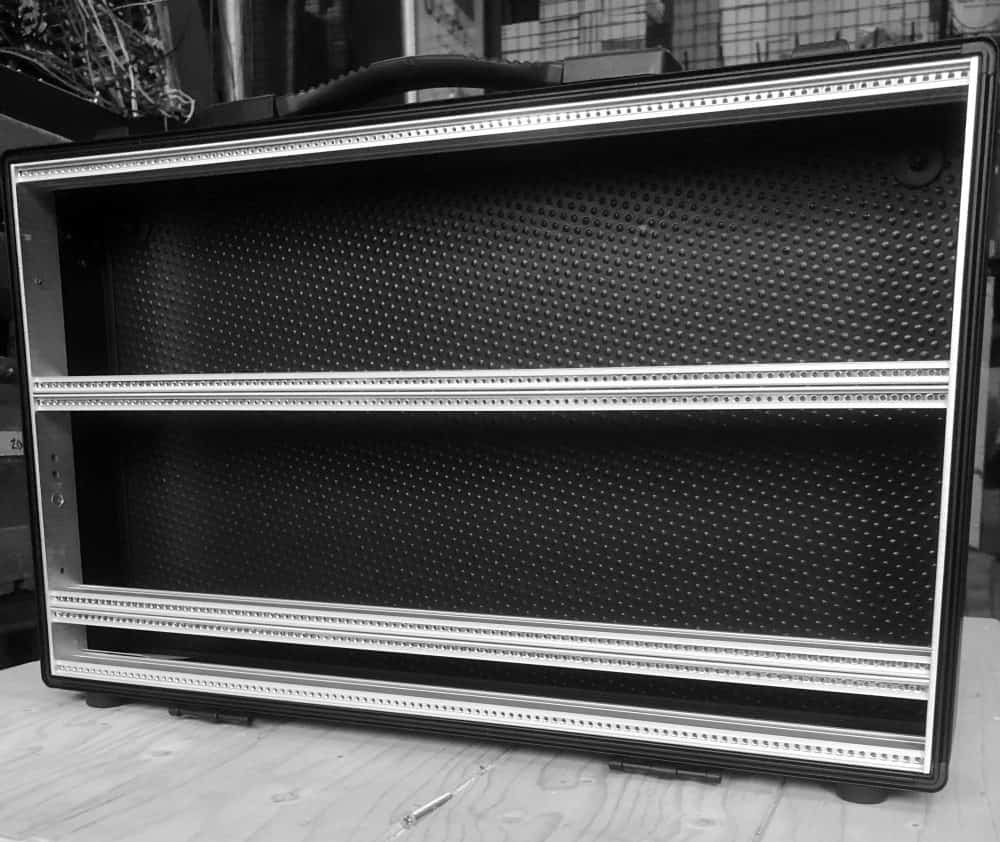 Damaru Eurorack Modular Travel Case (7U 104hp Unpowered 1U Bottom)