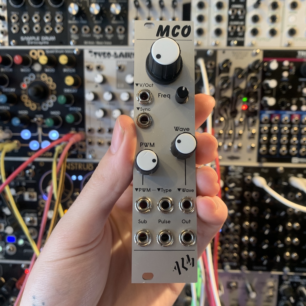 ALM Busy Circuits MCO Eurorack Oscillator Module [Ex-Demo]