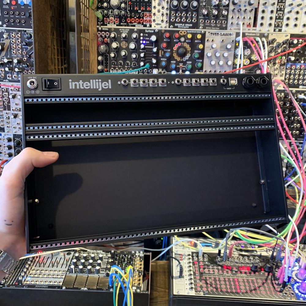 Intellijel Palette 4U 62hp Eurorack Powered Case (Black/Stealth) [B-Stock]
