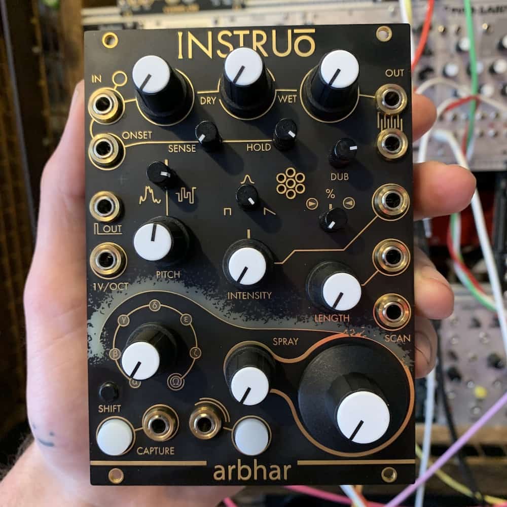Instruo Arbhar Eurorackグラニュラーサンプラー Instruo Arbhar Eurorackグラニュラーサンプラー