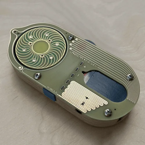 Landscape Ferrous Spinning Magnetic String Resonator