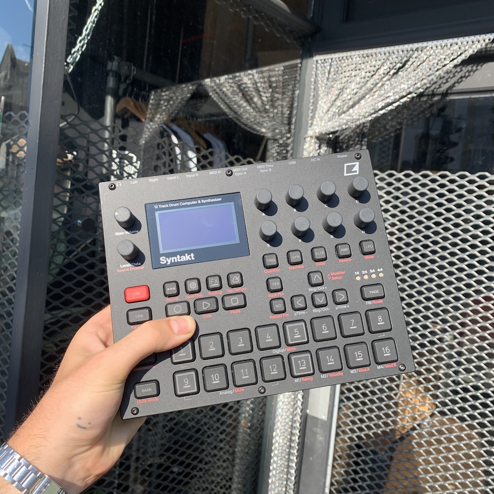 Elektron Syntakt Drum Computer and Synthesizer [B-Stock]