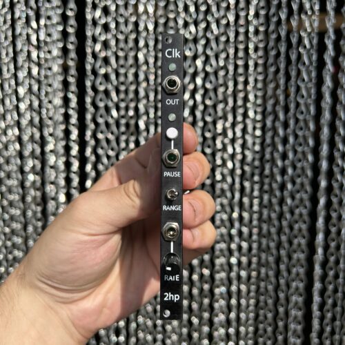 2hp Clk Eurorack Clock Module (Black) [B-Stock]