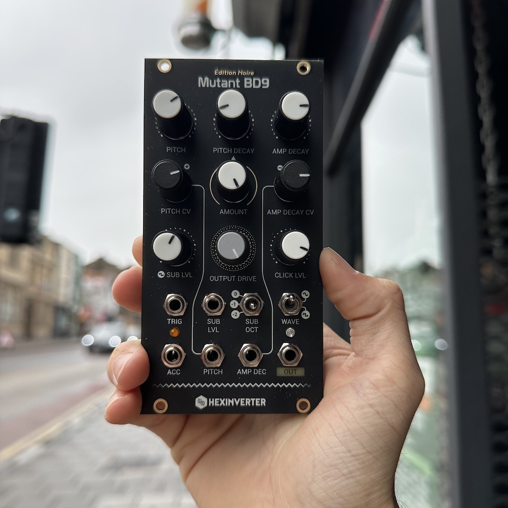 2hp Kick Eurorack Drum Module (Black) - Elevator Sound