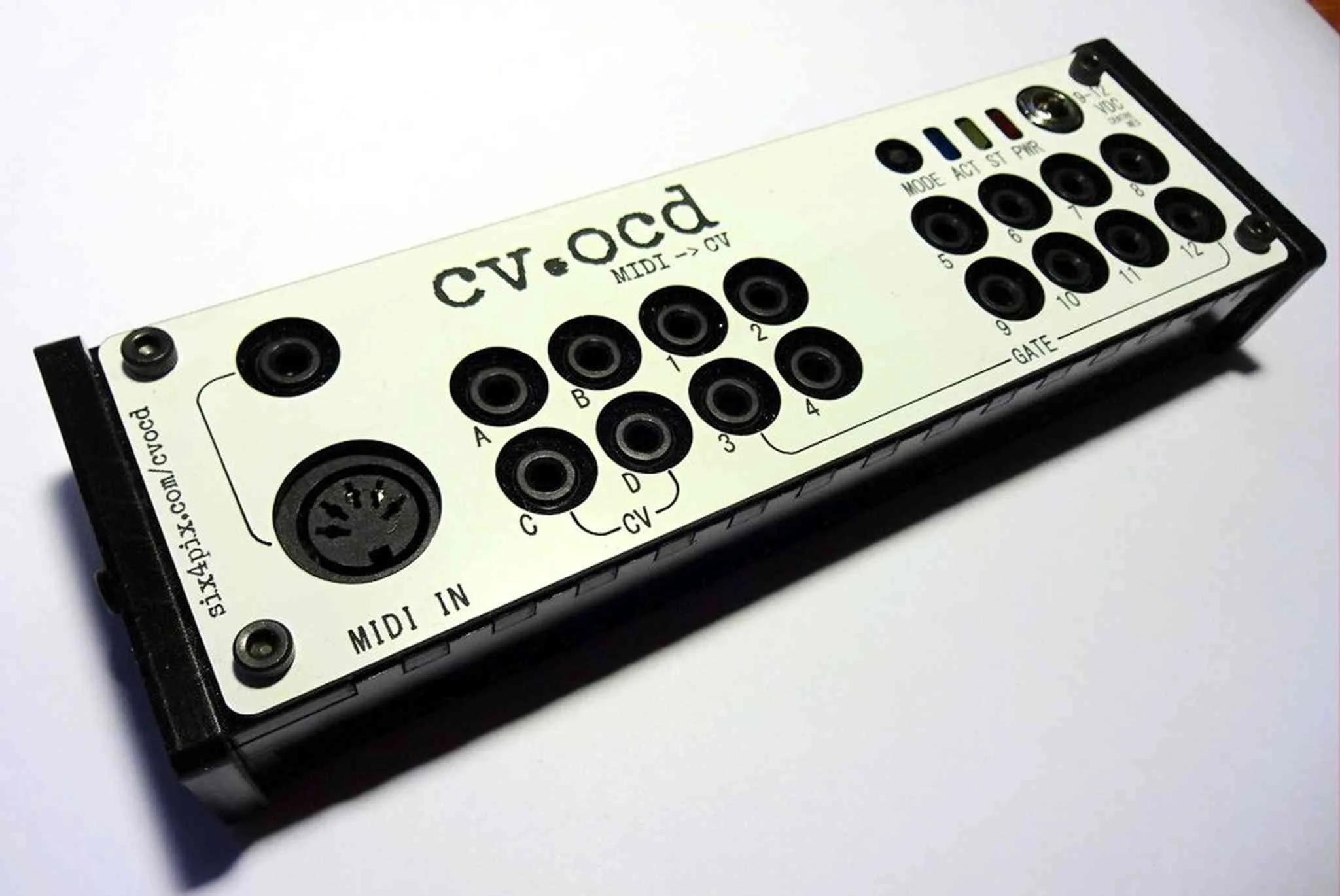 Sixty Four Pixels CV.OCD Midi to CV Converter Box + PSU (White
